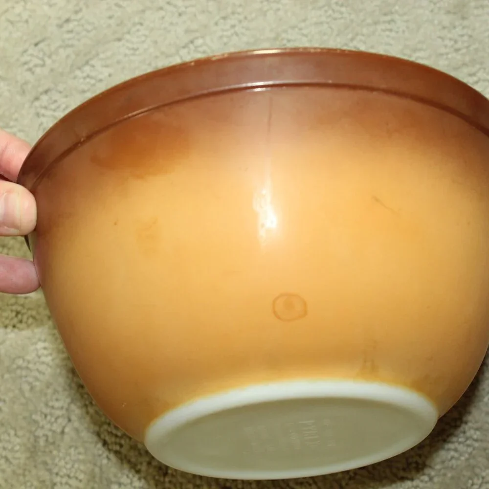 Set of 2 Pyrex Vintage Old Orchard 402/ 403 Mixing Bowls